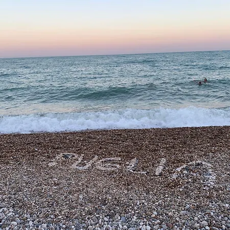 Дом отдыха Downtown San Lorenzo Манфредония